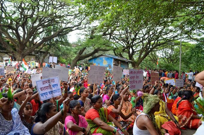  Tribals sat on a protest against the construction of twin tunnels that will run under the Sanjay Gandhi National Park (SGNP) hills and exit at Khindipada in Mulund. 